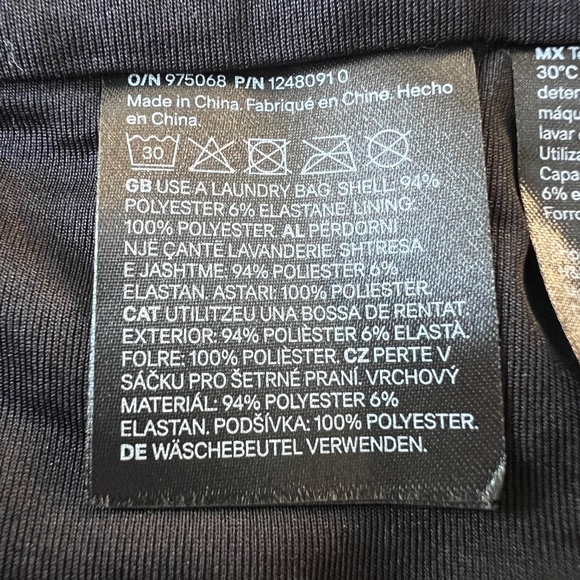 NWT - H&M Velvet Silver Sequined Mini Skirt - Picture 7 of 8